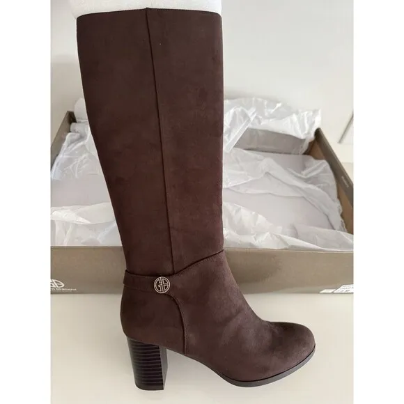 Giani Bernini chocololate Brown Suede Round Toe Zip Knee High Boots size 7.5M
