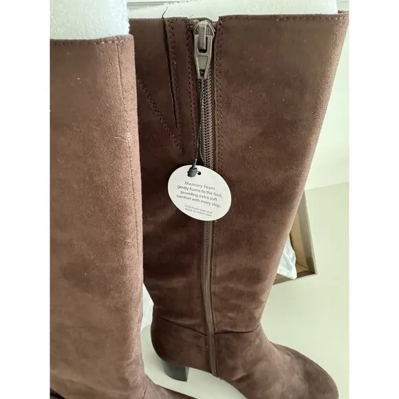 Giani Bernini chocololate Brown Suede Round Toe Zip Knee High Boots size 7.5M