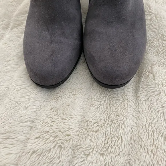 Gianni Bini Memory Foam Gray Suede Ankle Boots with Block Heel Size 7