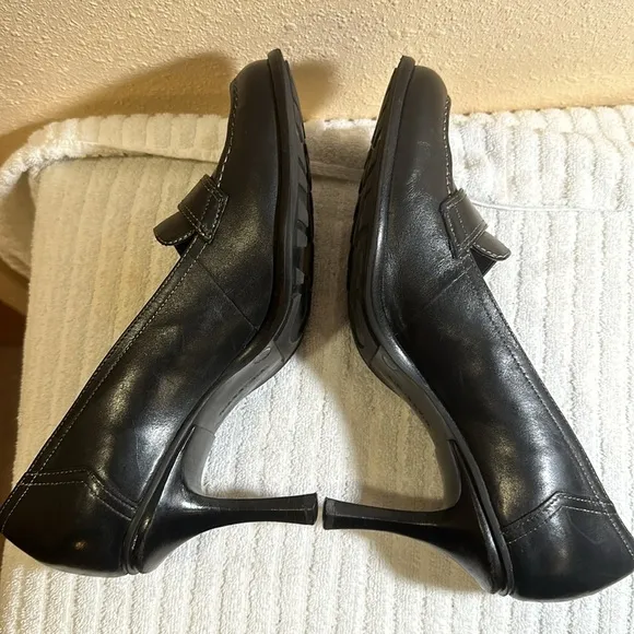 Gianni Bini pumps size 10