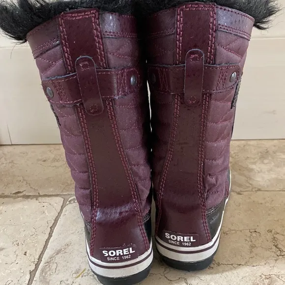 Girls Sorel Winter Boots Size 3