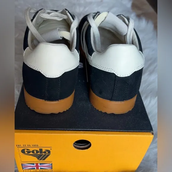 Gola | Elon Gumsole Suede Black &amp; White Sneakers