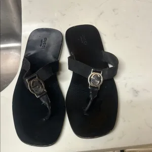 Gucci Black Leather Sandals