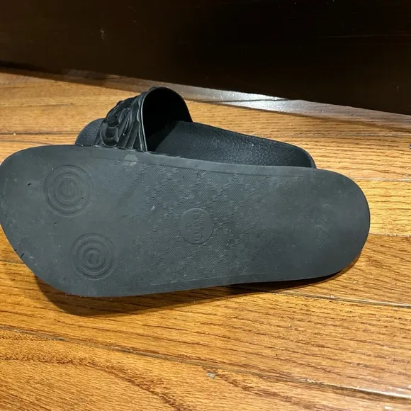 Gucci Black Luxury Slide Sandals with Iconic GG Logo