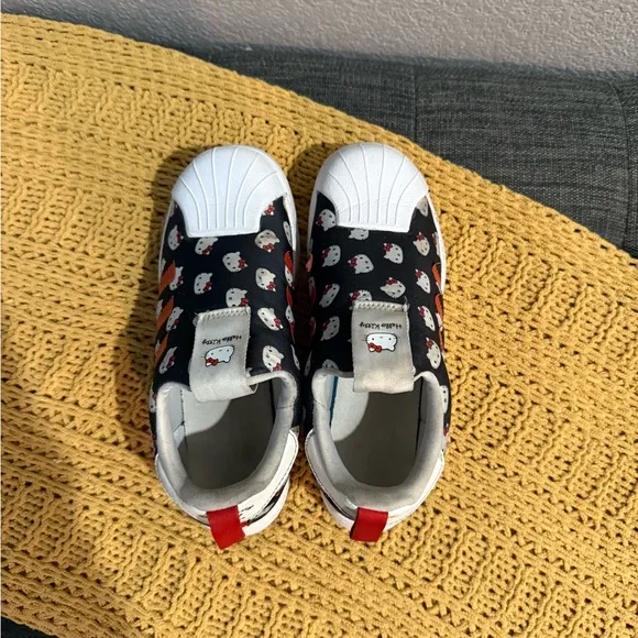 Hello Kitty Adidas Black Kids Shoes