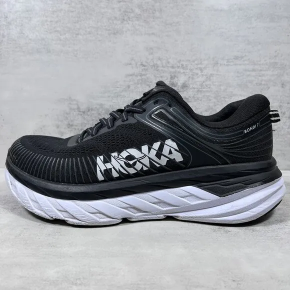 Hoka One One Bondi 7 Running Shoes - Women's Size 8 D - Black