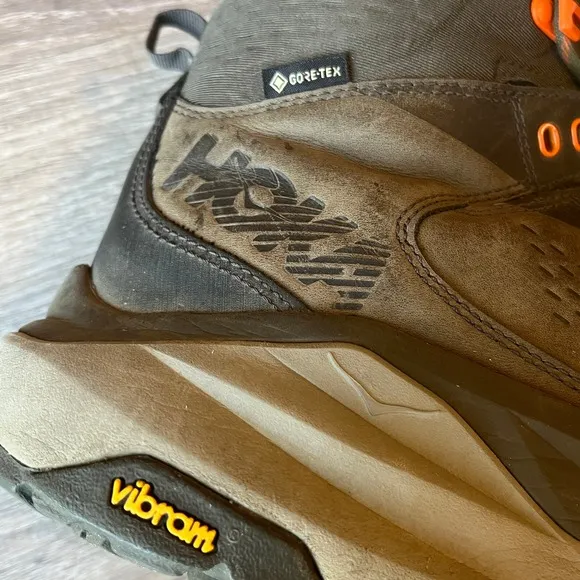 Hoka One One Kaha GTX Waterproof Brown Hiking Trekking Boots Mens 11 UK 10.5