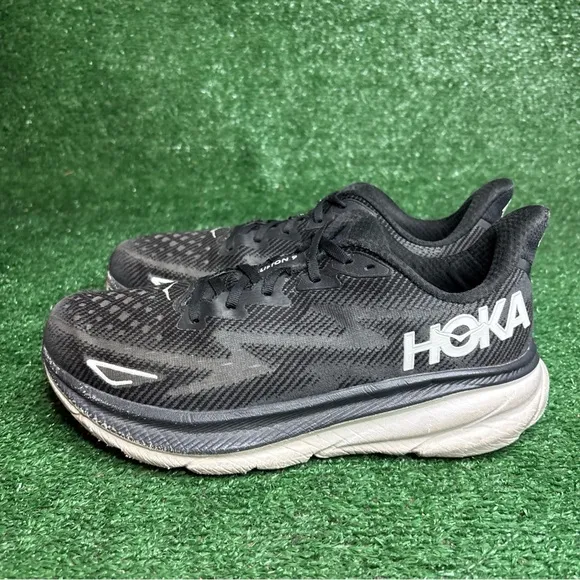 Hoka One One Mens Clifton 9 1127895 BWHT Black Running Shoes Sneakers Sz 10 D