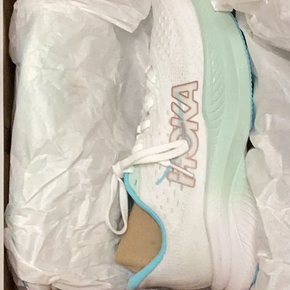 HOKA Women's Mach 6 Running Shoes White and Rose Gold