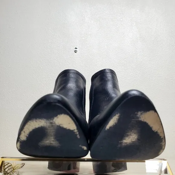 House of Harlow 1960 Black Leather Ankle Boots, Booties, Chelsea Size 39 8.5
