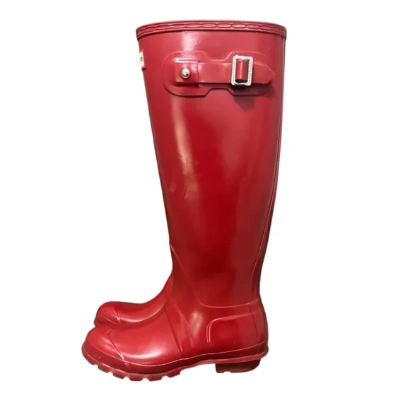 Hunter Women's Red Rain Boots coastal grandma preppy colorful prairie farmhand
