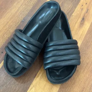 Isabel marant Black leather Slide Sandals