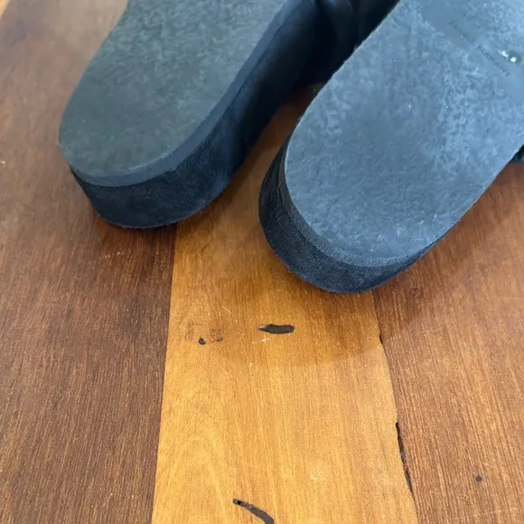 Isabel marant Black leather Slide Sandals