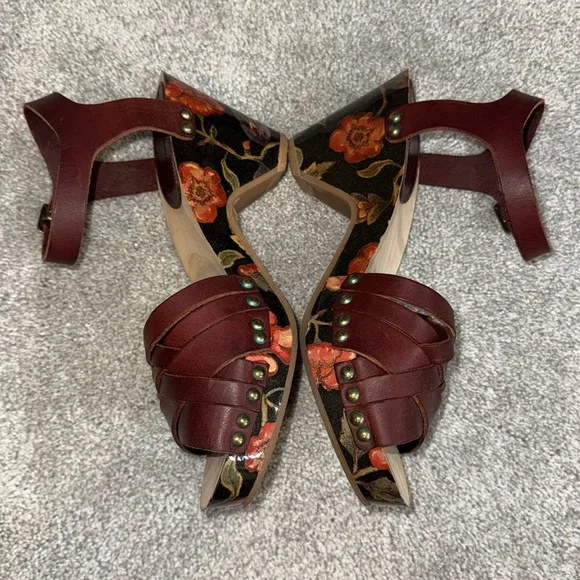 Isabel Marant Red Henna Bianca Leather Wooden Wedge Floral Print Sandals size 8
