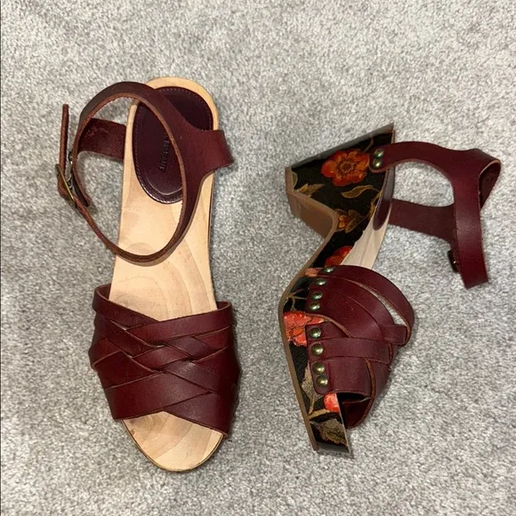 Isabel Marant Red Henna Bianca Leather Wooden Wedge Floral Print Sandals size 8