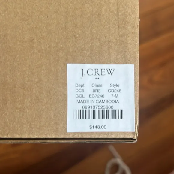 J. Crew Classic and Metallic Gold T-Strap Block Heel Shoes Size 7 - New in Box