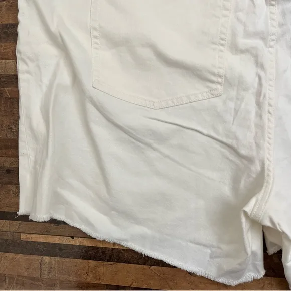 J. Crew High-Rise Denim Short in White with Button Fly Sz 36