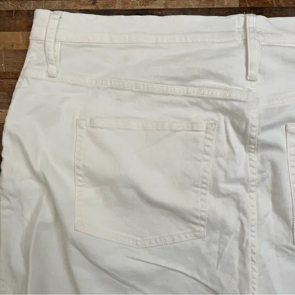 J. Crew High-Rise Denim Short in White with Button Fly Sz 36