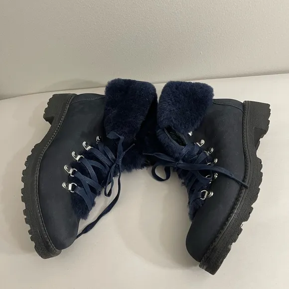 J Crew women’s Navy Blue Shearling Lined Combat Winter Boots Sz 8.5 Like New