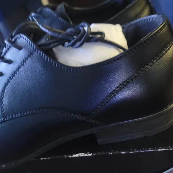 J Ferrar Men's Dress Shoes Size 10M (Brand New)