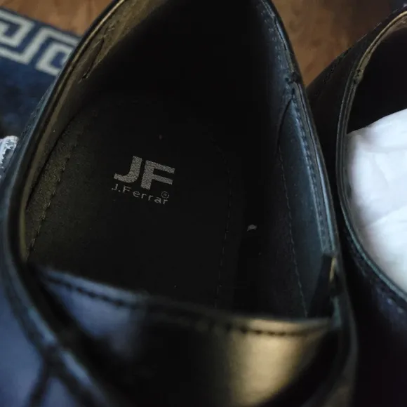 J Ferrar Men's Dress Shoes Size 10M (Brand New)