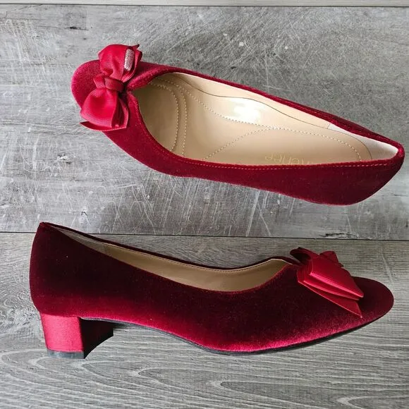 J. Renee Cameo Red Velvet Low-Heel Pump Dress Shoes w/ Bow Accents Size 9M