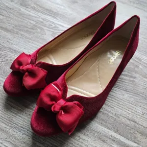 J. Renee Cameo Red Velvet Low-Heel Pump Dress Shoes w/ Bow Accents Size 9M