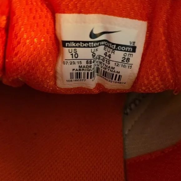 (J4) Nike Gray and Orange Athletic Shoes