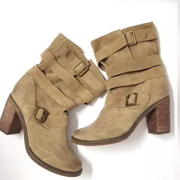 Jeffrey Campbell Ibiza Suede Buckle Wrapped Ankle Boots in Distressed Ash Sz 8
