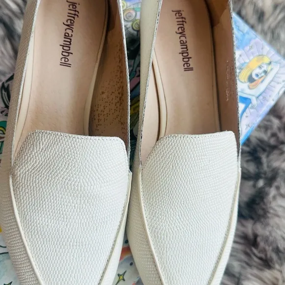 Jeffrey Campbell Viona WD Cream loafers size 8