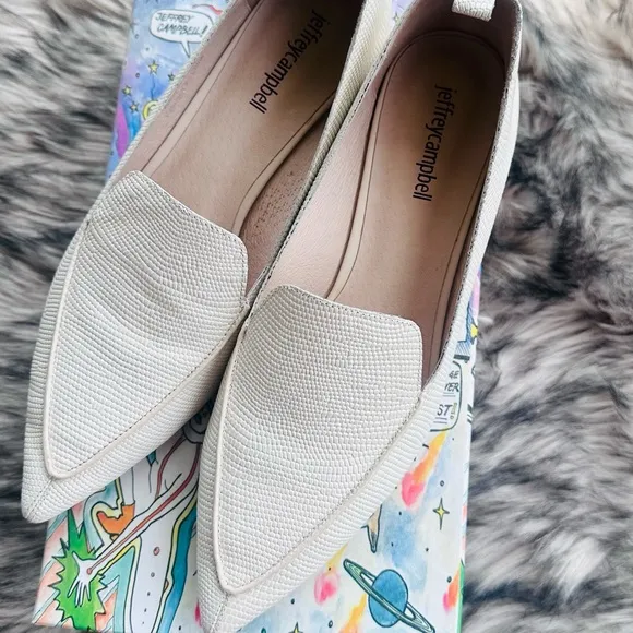 Jeffrey Campbell Viona WD Cream loafers size 8