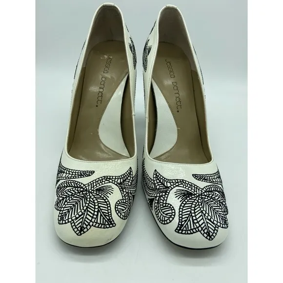 Jessica Bennett Jhavana Embroidered Heels Cream/Black Size 9M GOOD