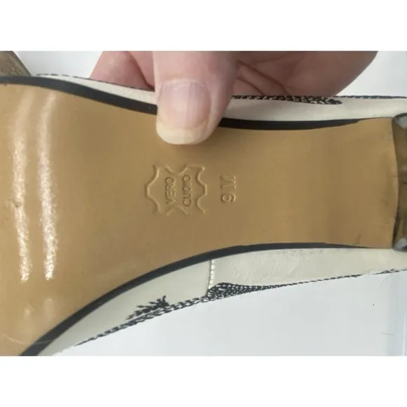 Jessica Bennett Jhavana Embroidered Heels Cream/Black Size 9M GOOD