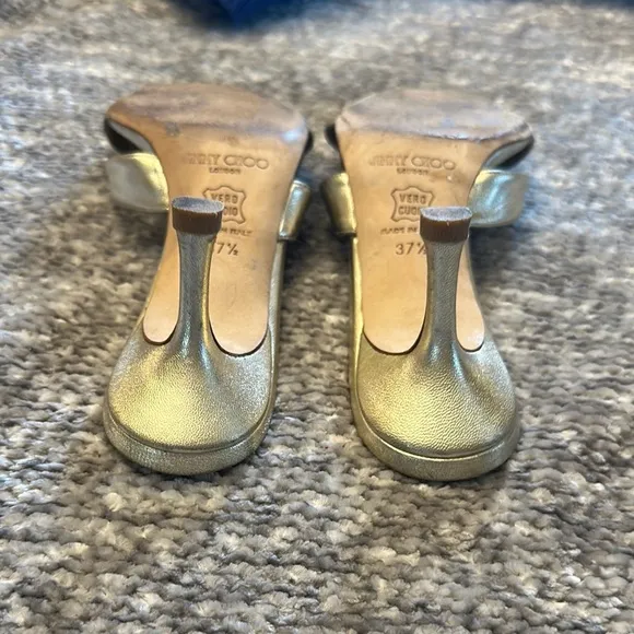 Jimmy Choo timeless Gold kitten Heel shoes 37.5/7.5