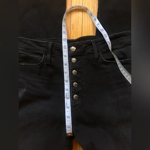 JOE’S JEANS High Rise button fly flare 70’s jean, women’s size 30