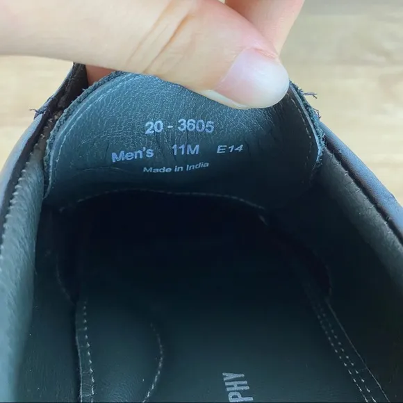 Johnson &amp; Murphy mens leather black dress shoes 11