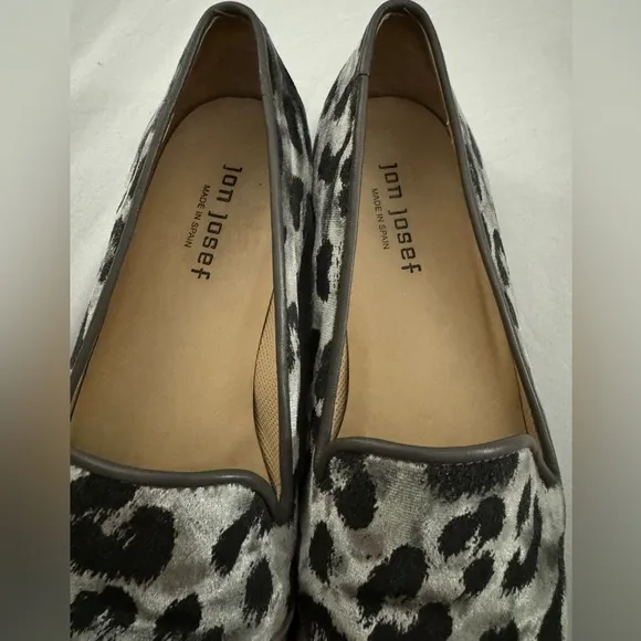 Jon Josef Women’s 8 Gray &amp; Black Loafers Leopard Print Calf Hair Velour Slip Ons