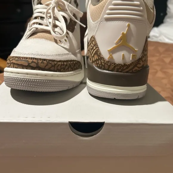 Jordan 3 Retro - White and Brown