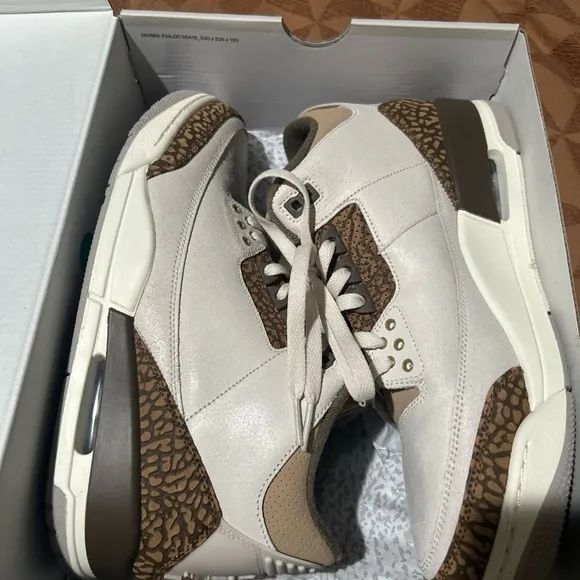 Jordan 3 Retro - White and Brown