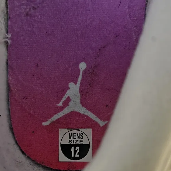 Jordan White Sneakers Low-Top Athletic Shoes