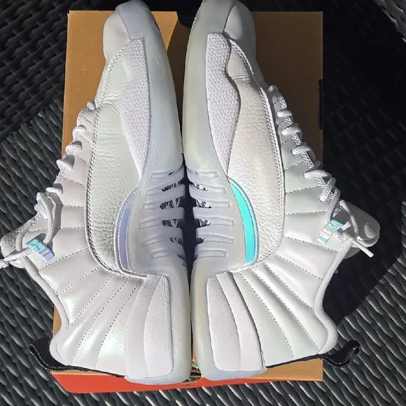 Jordan White Sneakers Low-Top Athletic Shoes