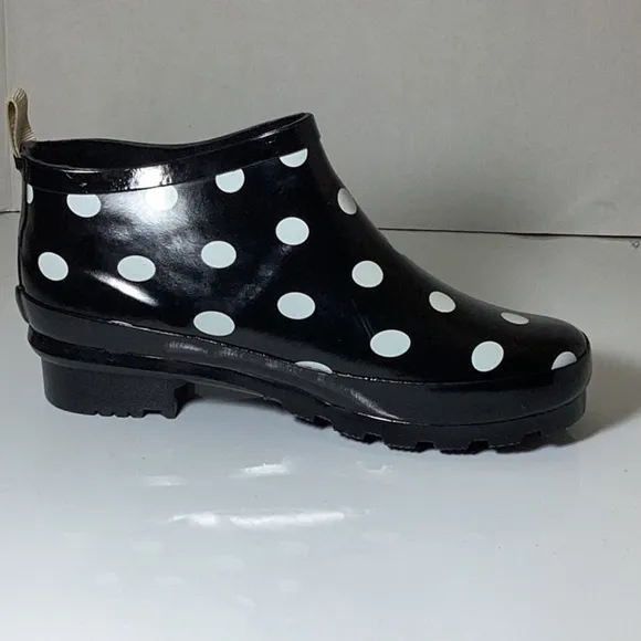 Journee Collection Womens Rainer Block Heel Rain BootsBlack Dot