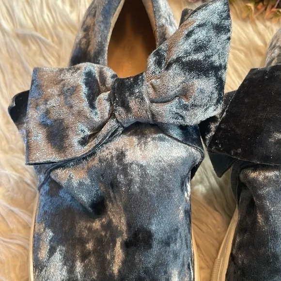 J/Slides Crushed Velvet Blue Annabelle Bow Slide On Sneakers