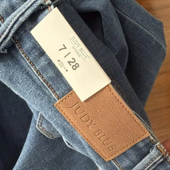 Judy Blue High Rise Vintage Wide Leg Jeans Medium Wash 7/28