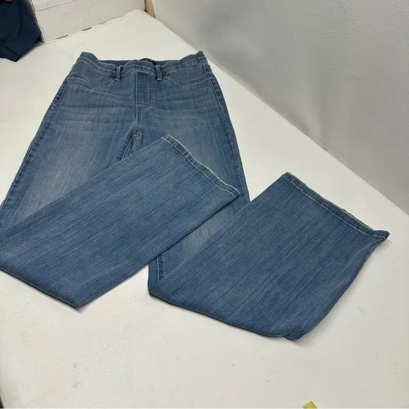 Judy Blues high rise elastic waist slim boots Women's Jeans size 7/28