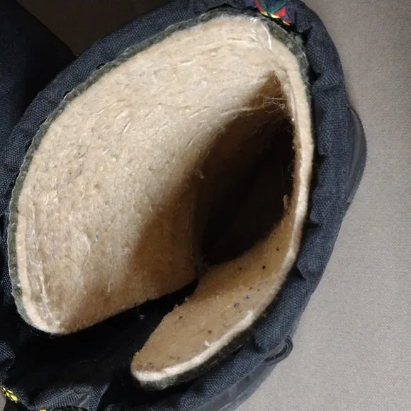 Kamik Skidoo winter boots 9
