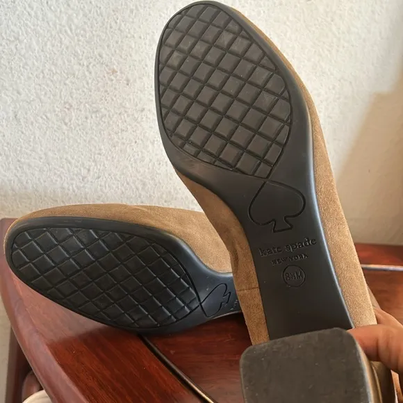 Kate Spade Suede Shoes Size 8.5