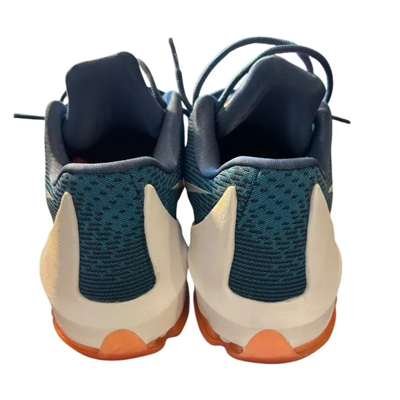 KD 8 shoes sneakers 10.5