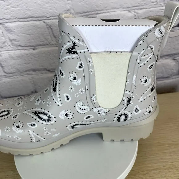 Keds Bandana Print Rain Boots size 7