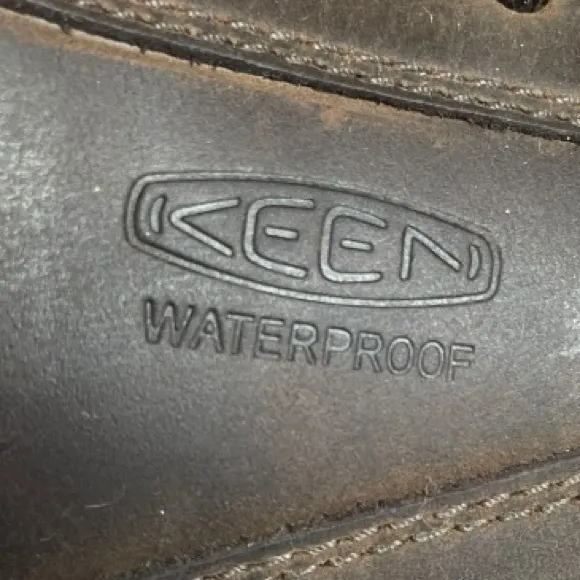 Keen Men’s Austin Casual Waterproof Chocolate Brown Leather Low Boots